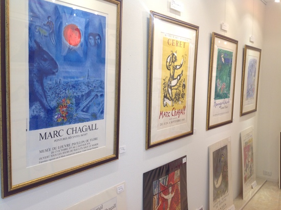 シャガール　リトグラフ展　展示の様子.jpg